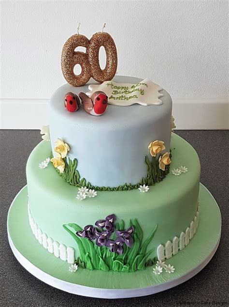 Adult Birthday Cakes From £5000 Centrepiece Cake Designs Isle Of Wight