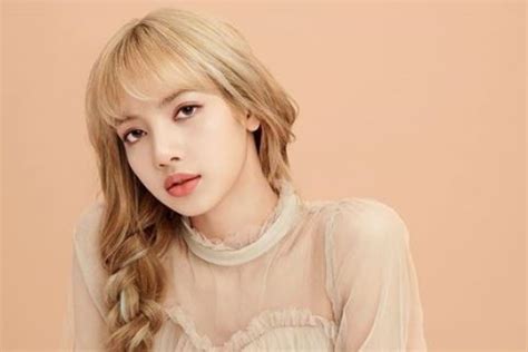 Lisa Without Bangs Is Wayyyyyyyyyy Superior Hide Your Kpop Girls