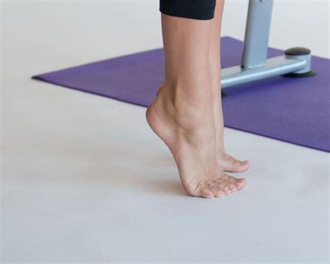 How To Strengthen Your Ankles Ankle Strengthening Exercises Ankle