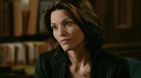 Alana De La Garza Un Personnage Deux Séries Pour Lactrice De Fbi Et