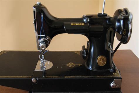 Singer Featherweight Edgestitch