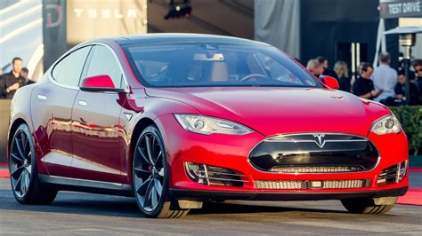 Where the porsche 911 made up for it was in the way it handled and the way it worked on a circuit. Tesla Announces Model S "Ludicrous Mode" — 0-60 in 2.8 Seconds