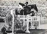 Harry Llewellyn on Foxhunter | Show Jumping Nostalgia | Horse pictures ...