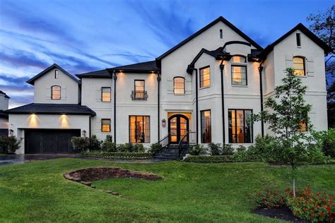 Custom Traditional Home In Bellaire Texas Traditional Exterior