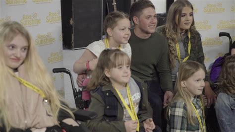 Niall Horan Is A Ray Of Sunshine For A Group Of Seriously Ill Children