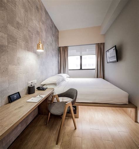 17 Best Images About Tiny Hotel Room On Pinterest Traditional