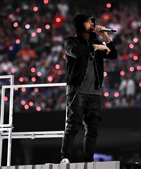 Eminem Snoop Dogg And Other Hip Hop Icons Perform ‘greatest Halftime