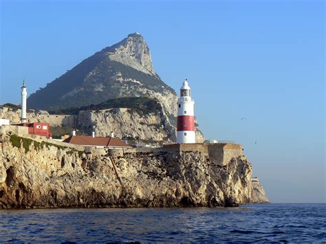 España y gibraltar convivieron en la misma serie de 1.500. Travel & Adventures: Gibraltar. A voyage to Gibraltar ( disputed territory - UK / Spain ), Europe.