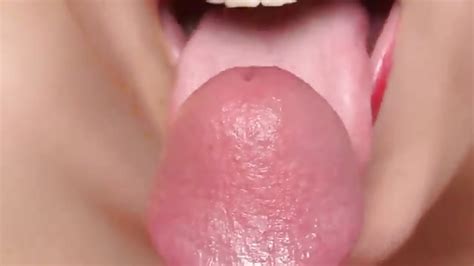 Close Up Hd Lipstick Blowjob