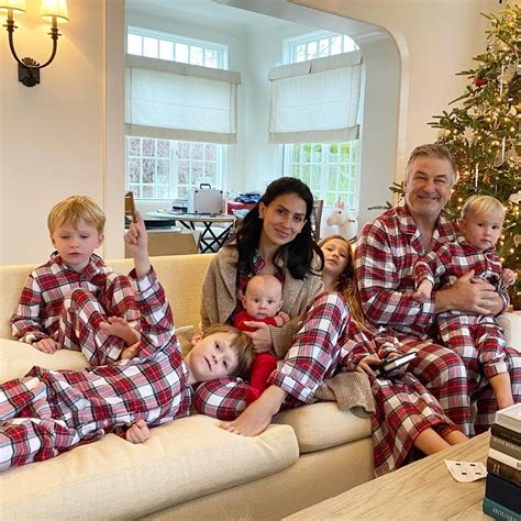 20 ч назад · hilaria baldwin returns to instagram. Hilaria Baldwin's Reaction To Amy Schumer Makes Sense ...