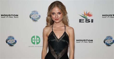 Very Courageous Fans Hail Agt Alum Jackie Evancho After She