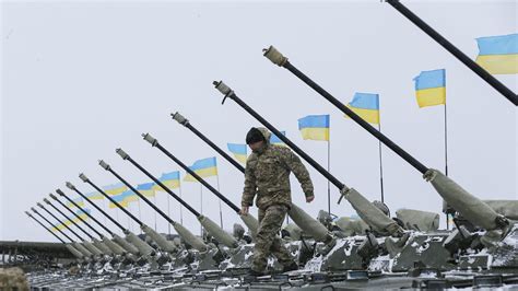 De coronacrisis lijkt de handel tussen nederland en oekraïne wel te remmen. Nieuwe wapens voor leger Oekraïne | RTL Nieuws