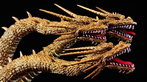 S H Monsterarts King Ghidorah Review From The Movie Godzilla Vs King Ghidorah YouTube