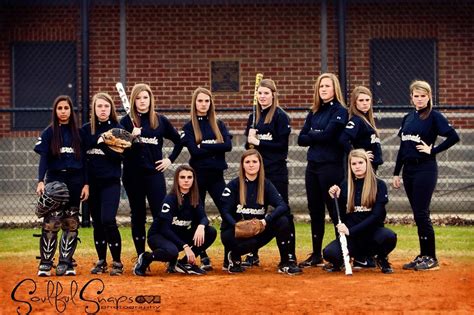 Pin By Daniel White On High School Sports Photography Softball Team Pictures Softball