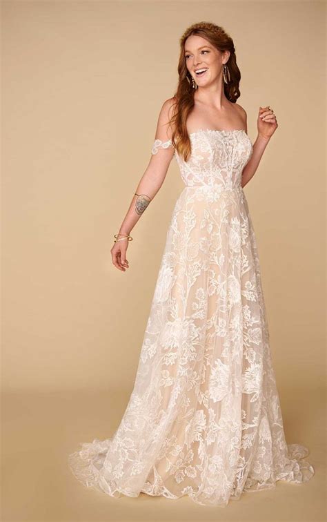 Off The Shoulder Straight Neckline Lace A Line Wedding Dress In 2020