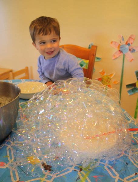 Bubble Science Plus Make Your Own Bubble Solution And Bubble Blower