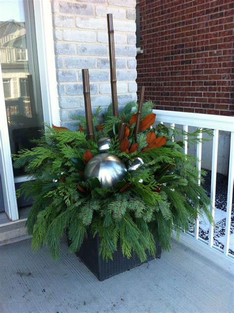 2013 Winter Planter At Top Of Steps Outside Christmas Decorations