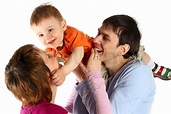 glückliche Familie - Mann, Frau und Kind | Stock Bild | Colourbox