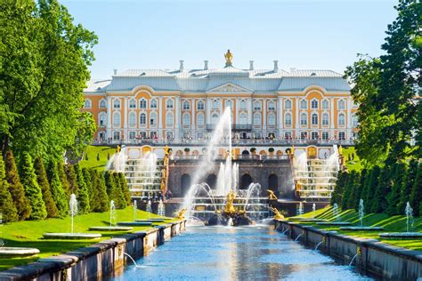 Palacios Reales De San Petersburgo Joyas Arquitectónicas A Las Afueras