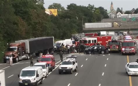 Crash Involving Tractor Trailer Two Cars Seriously Injures Two On I