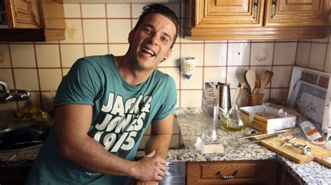 Jun 20, 2021 · merluza de maldonado 14. Así es Carlos Maldonado, el primer 'Masterchef' que ha ...