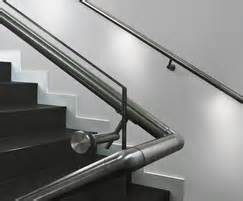A clever way to light up a staircase, ramp or guided areas in need of safety, the epicrail™ handrail offers steady or color changing controllable the epicrail™may be post mounted or wall mounted. Q-lights low-voltage LED illuminated handrail | Q-railing ...