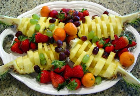 How To Make A Fruit Platter