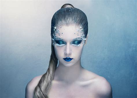 Beautiful Girl With A Fantastic Blue Makeup Wallpapers And Images