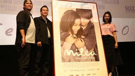 The voices of dilan', also known as simply milea) is a 2020 romantic drama film directed by fajar bustomi and pidi baiq, and written by baiq and titien wattimena. Film Milea Suara dari Dilan (Extended) Tayang di Layar ...