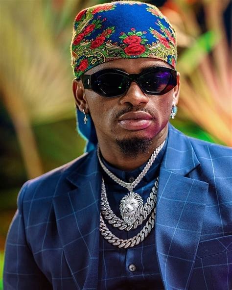 Diamond Platnumz Will Never Get Married As Long As His Mother Lives