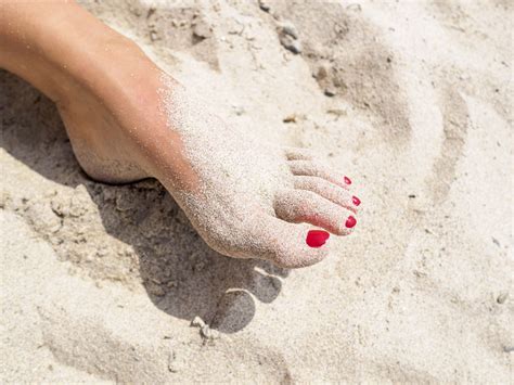 This Simple Trick Will Help You Get The Sand Off Your Feet This Summer Woman And Home