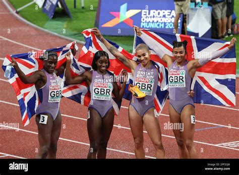 The Womens Great Britain 4 400m Relay Team Celebrating After Winning
