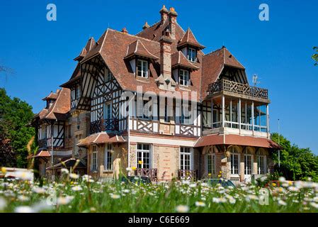 France, Yvelines, Rambouillet, Le vieux Moulin Residence Stock Photo