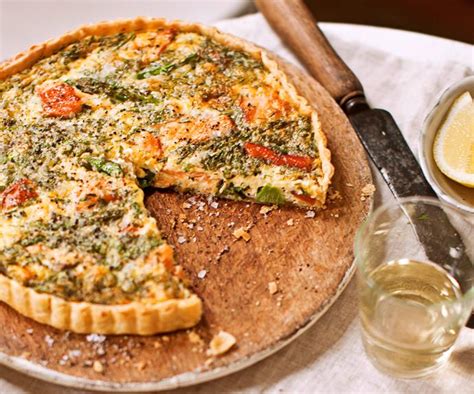 Hot Smoked Salmon And Asparagus Quiche Recipe Food To Love