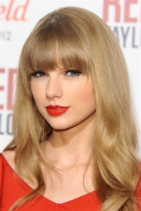 Taylor Swift In Red Lipstick How To Get Taylor S Red Lipstick Look