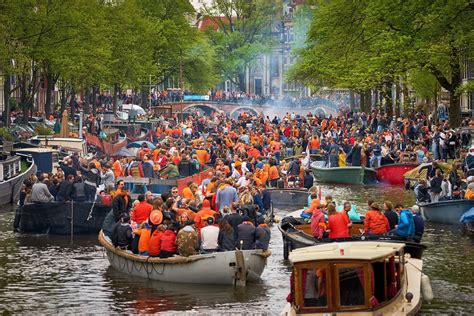 rondvaart op de amsterdamse grachten maken info tips and tickets