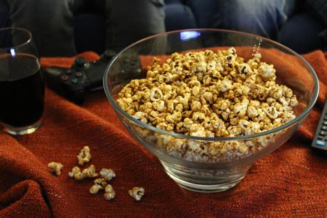 Cinnamon And Brown Butter Toffee Popcorn Bryonys Kitchen