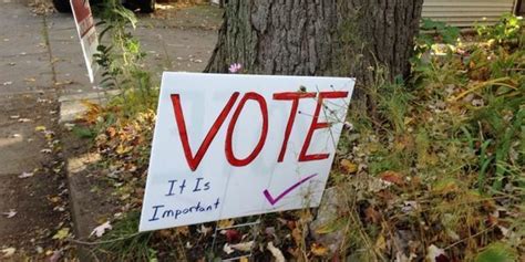 Toronto Election 2014 Signs That Made Us Laugh Photos
