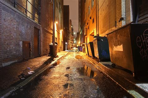 Dark Alleyway Dark Alley In The City Of Boston More Urban Flickr