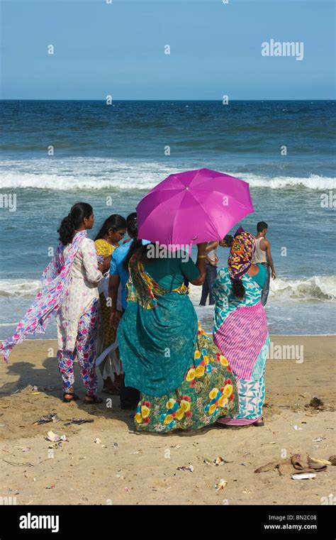 Chennai Women Hi Res Stock Photography And Images Alamy