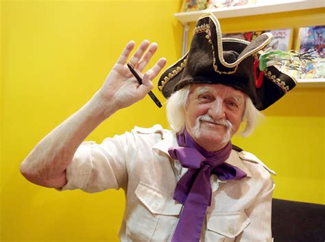 He is the creator of the series about the adventures of tytus, romek and a'tomek, and is better known as papcio chmiel (pop hops). Henryk Chmielewski, "Papcio Chmiel", kończy 90 lat - WP Wiadomości