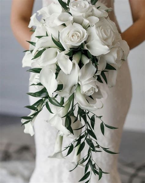 White Roses Calla Lilies Bridal Bouquet Lily Bouquet Wedding Flower