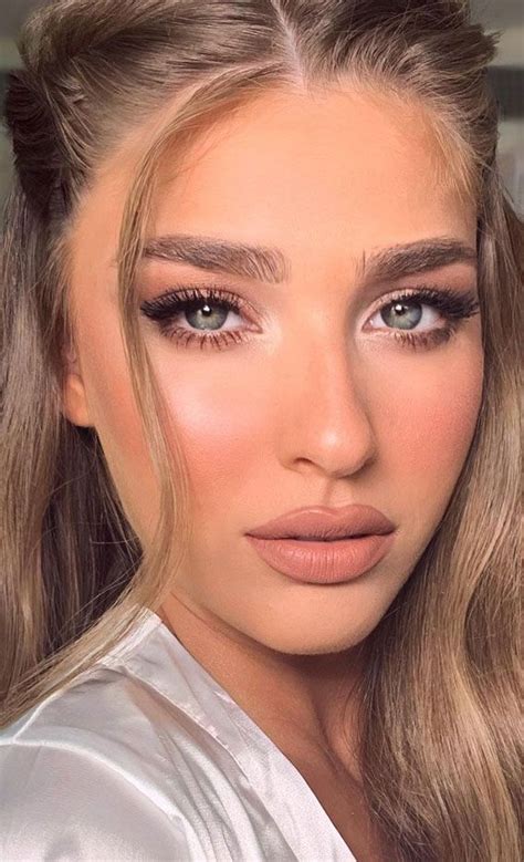 49 incredibly beautiful soft makeup looks for any occasion soft glam for green eyes
