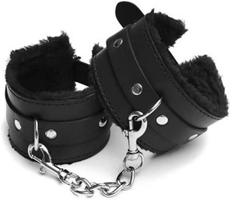 Adjustable Wrist Handcuffs Pu Leather Bracelet Cuffs Sm