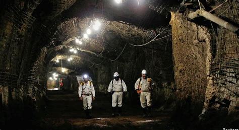Details Of The Dispute That Has Trapped 540 Sa Miners Underground For 2