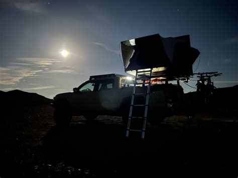 Photos Of Tacomas With Bed Rack Mounted Hard Shell Roof Top Tents