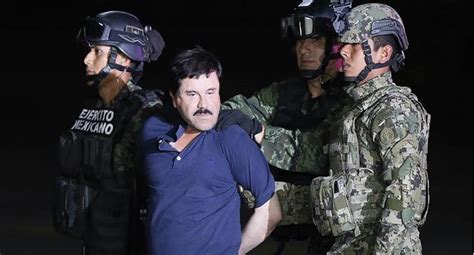 Joaquín El Chapo Guzmán Es Recluído En El Penal Del Que Fugó Video