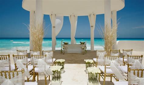 Dreaming of a beach wedding but worried about privacy? How To Plan Your Destination Wedding