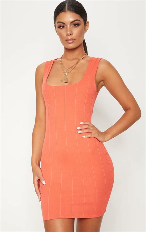 Coral Bandage Square Neck Bodycon Dress Prettylittlething Aus