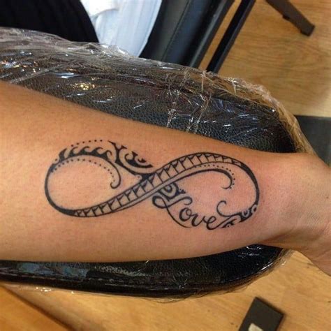 In most of these ancient cultures, the tattoos identified members of a particular tribe and their social status. Image result for Hawaiian infinity tattoo #Hawaiiantattoos ...